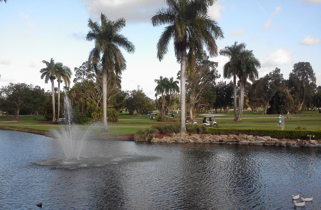 Hollywood Beach Golf Resort Exteriér fotografie