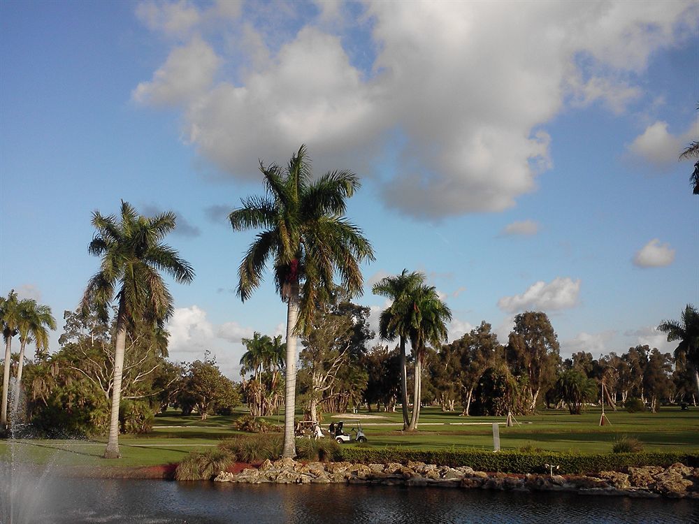 Hollywood Beach Golf Resort Exteriér fotografie